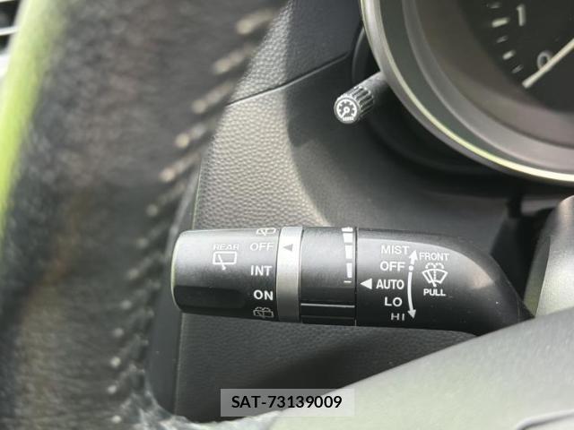 Mazda PREMACY 2011-09 8878077-15