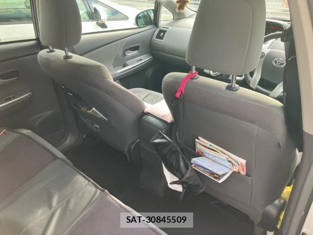 Toyota PRIUS ALPHA 2011-09 8876275-10