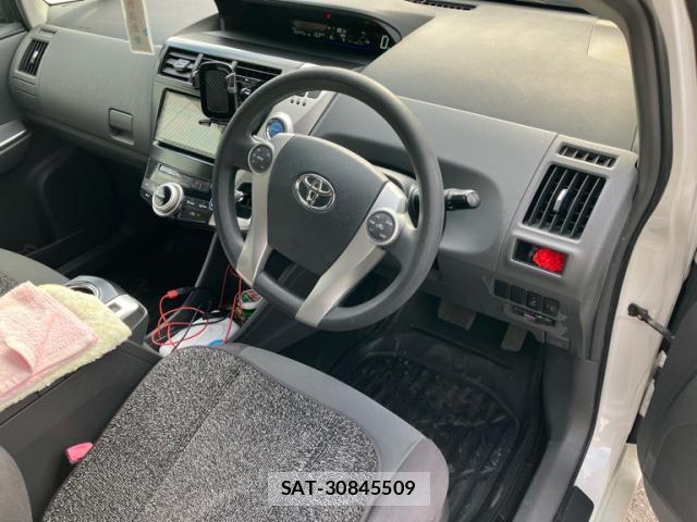 Toyota PRIUS ALPHA 2011-09 8876275-14