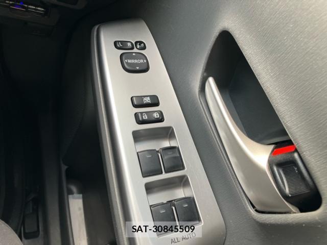 Toyota PRIUS ALPHA 2011-09 8876275-19
