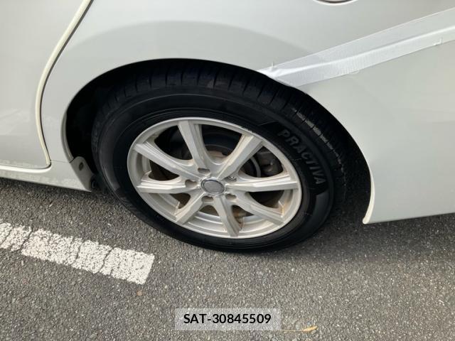 Toyota PRIUS ALPHA 2011-09 8876275-7