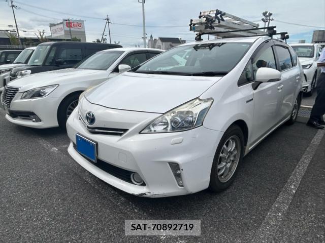 Toyota PRIUS ALPHA 2011-10 8876348-0