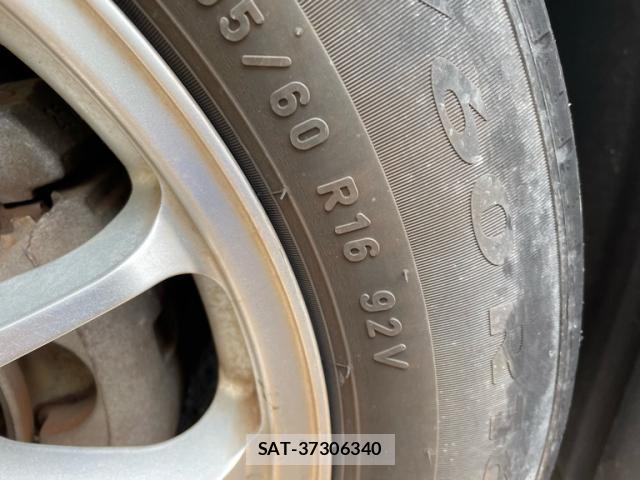 Toyota PRIUS ALPHA 2013-03 8876555-12