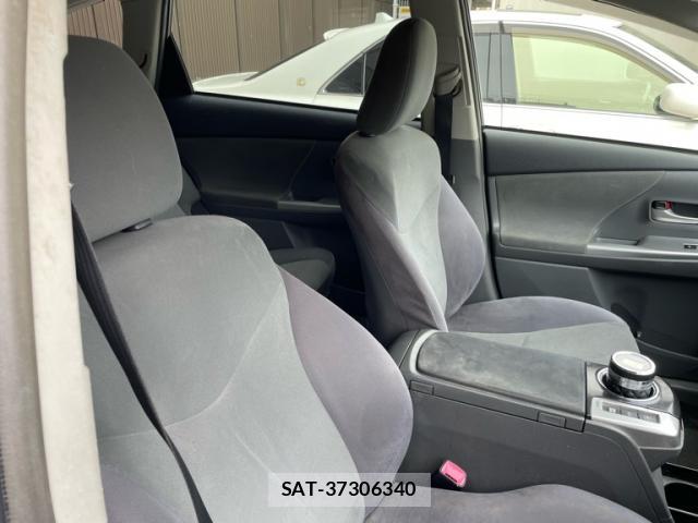 Toyota PRIUS ALPHA 2013-03 8876555-7