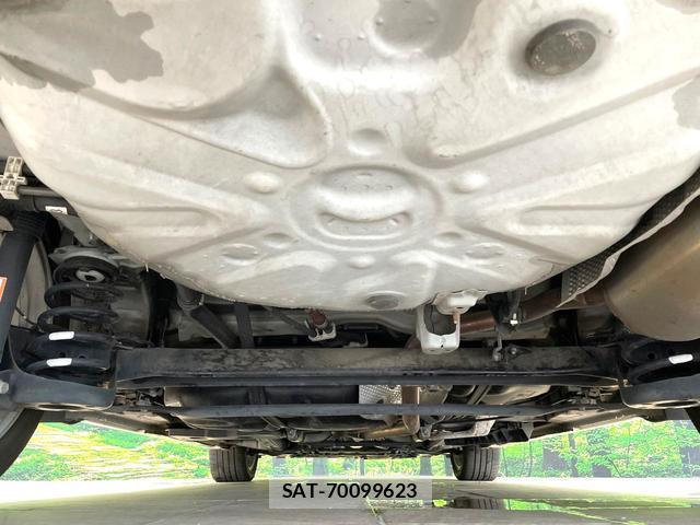 Toyota PRIUS ALPHA 2015-08 8877226-18
