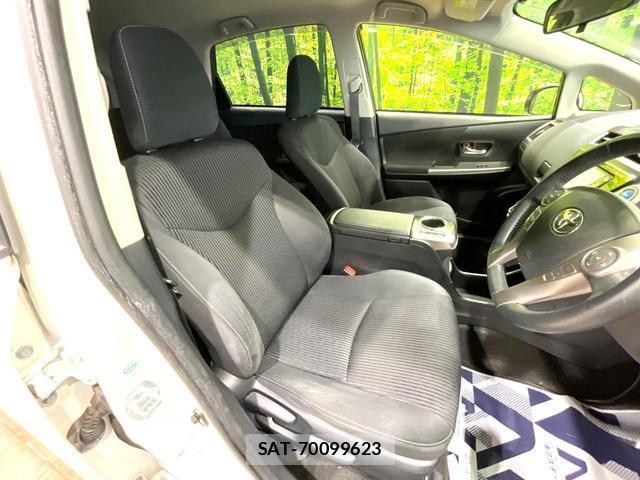 Toyota PRIUS ALPHA 2015-08 8877226-7
