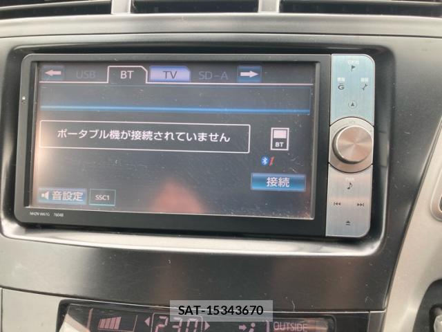 Toyota PRIUS ALPHA 2011-12 8877312-17