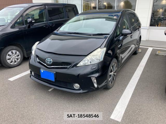 Toyota PRIUS ALPHA 2014-07 8877422-0
