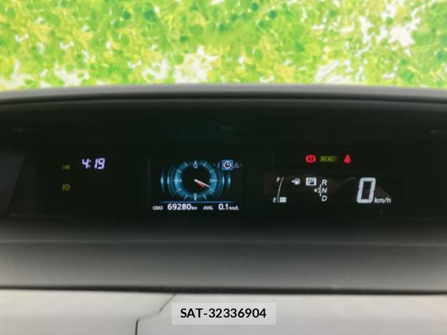 Toyota PRIUS ALPHA 2016-03 8878124-12