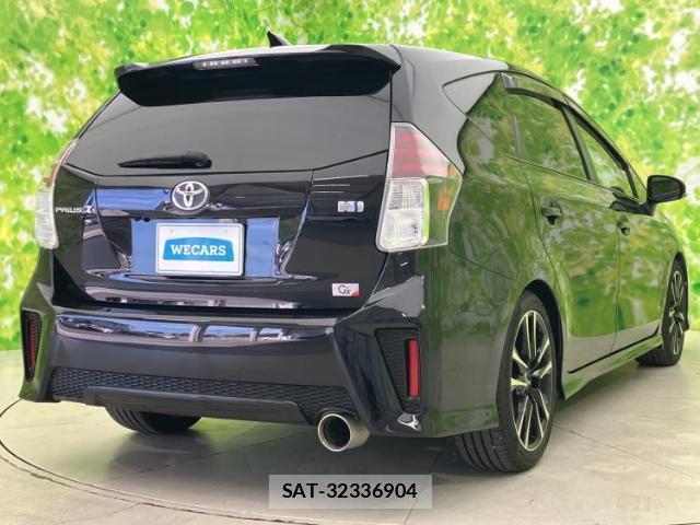 Toyota PRIUS ALPHA 2016-03 8878124-2
