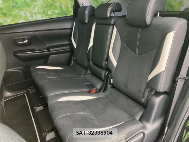Toyota PRIUS ALPHA 2016-03 8878124-6