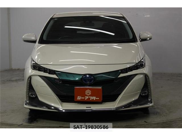 Toyota PRIUS PHV 2017-03 8876709-1