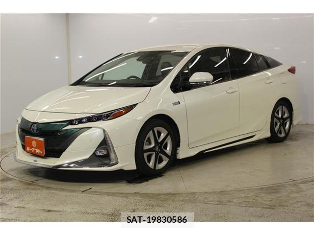 Toyota PRIUS PHV 2017-03 8876709-8