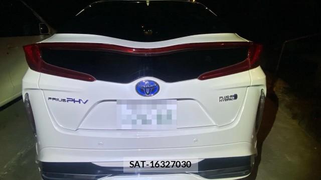 Toyota PRIUS PHV 2018-03 8877168-1