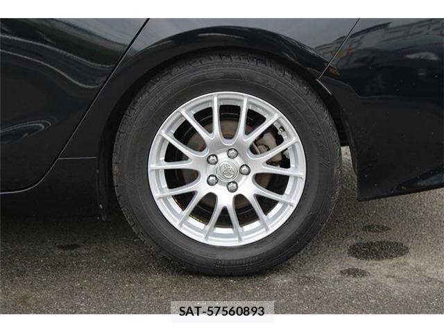 Toyota PRIUS PHV 2017-09 8877267-17