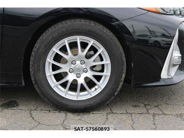 Toyota PRIUS PHV 2017-09 8877267-19