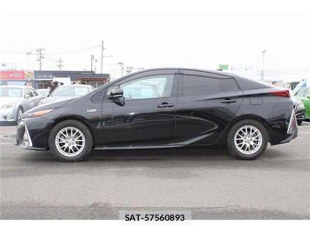 Toyota PRIUS PHV 2017-09 8877267-5