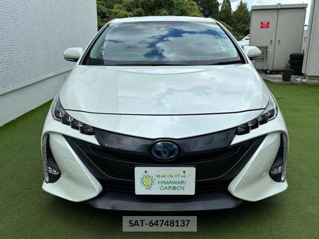 Toyota PRIUS PHV 2017-07 8877994-14