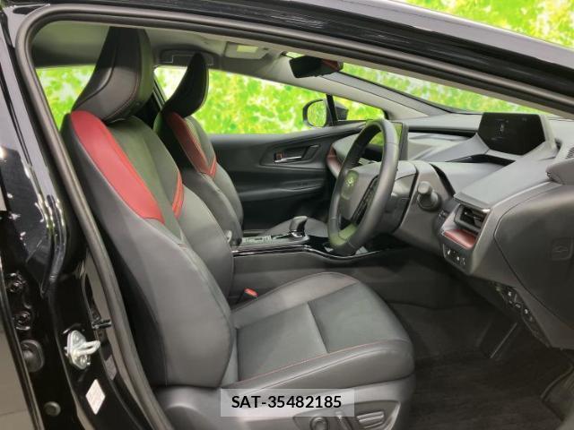 Toyota PRIUS 2024-09 8875988-3