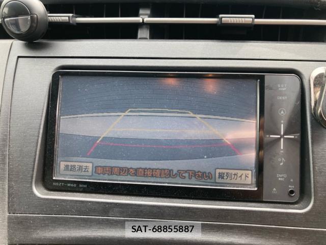 Toyota PRIUS 2010-08 8875994-18