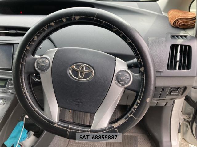Toyota PRIUS 2010-08 8875994-7