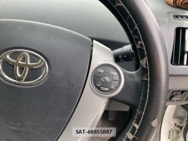 Toyota PRIUS 2010-08 8875994-8