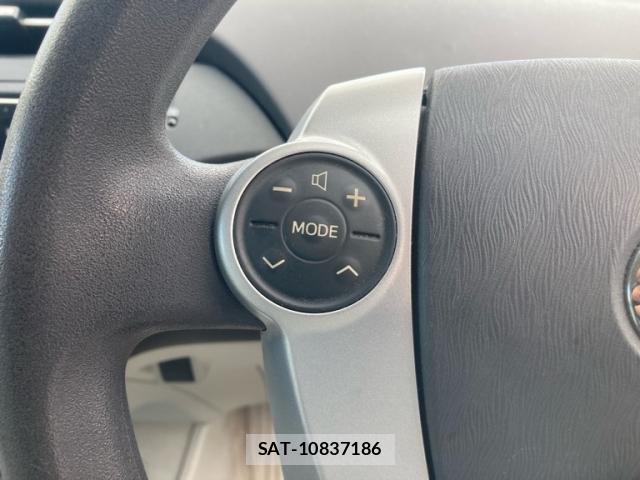 Toyota PRIUS 2010-03 8876009-10