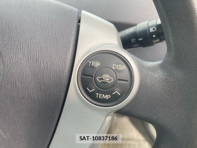 Toyota PRIUS 2010-03 8876009-11