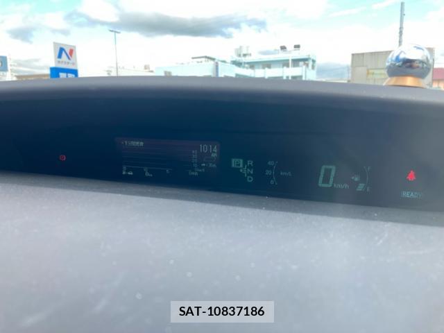 Toyota PRIUS 2010-03 8876009-15