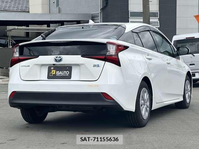 Toyota PRIUS 2019-08 8876020-1