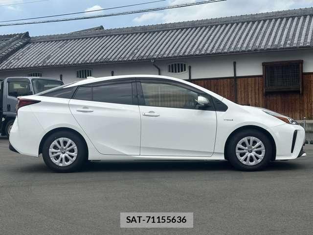 Toyota PRIUS 2019-08 8876020-12