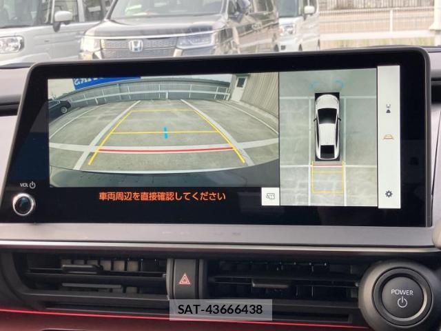 Toyota PRIUS 2025-06 8876049-10