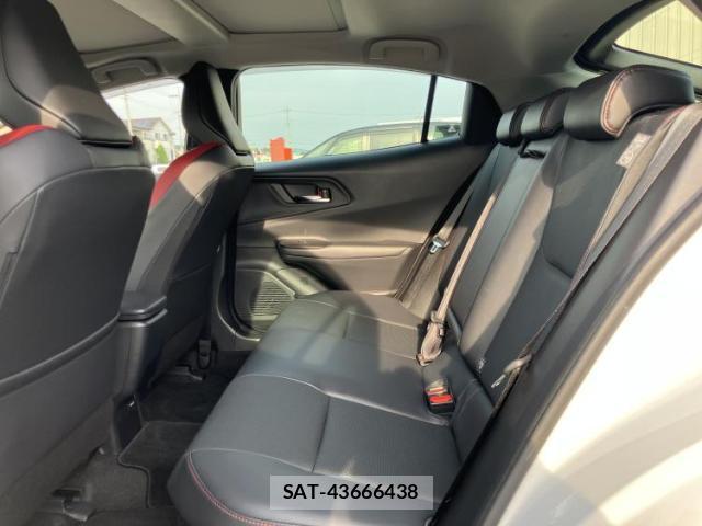 Toyota PRIUS 2025-06 8876049-7