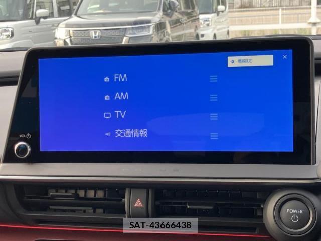 Toyota PRIUS 2025-06 8876049-9