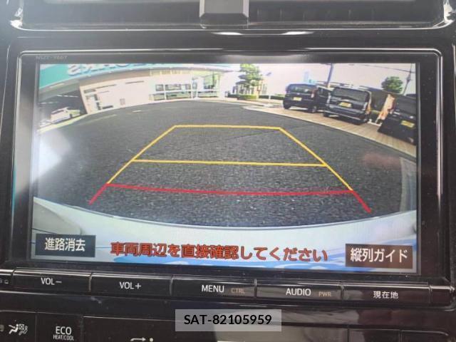 Toyota PRIUS 2018-09 8876083-10