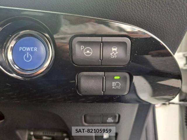 Toyota PRIUS 2018-09 8876083-15