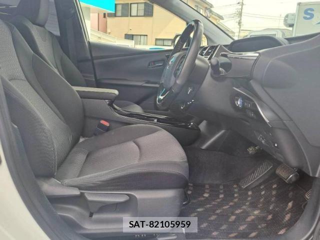 Toyota PRIUS 2018-09 8876083-4