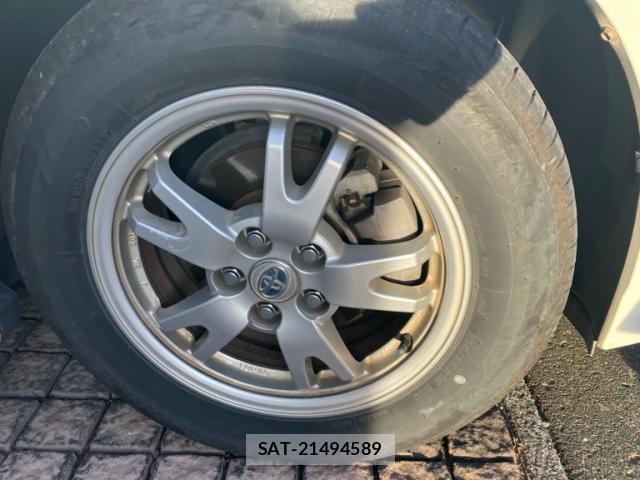 Toyota PRIUS 2010-06 8876242-13