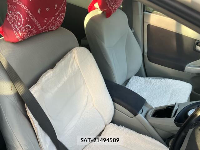 Toyota PRIUS 2010-06 8876242-17