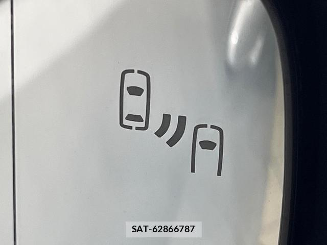 Toyota PRIUS 2023-12 8876314-5