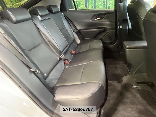 Toyota PRIUS 2023-12 8876314-7