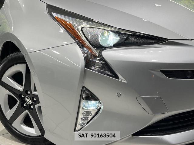Toyota PRIUS 2016-07 8876315-11