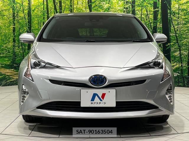 Toyota PRIUS 2016-07 8876315-13
