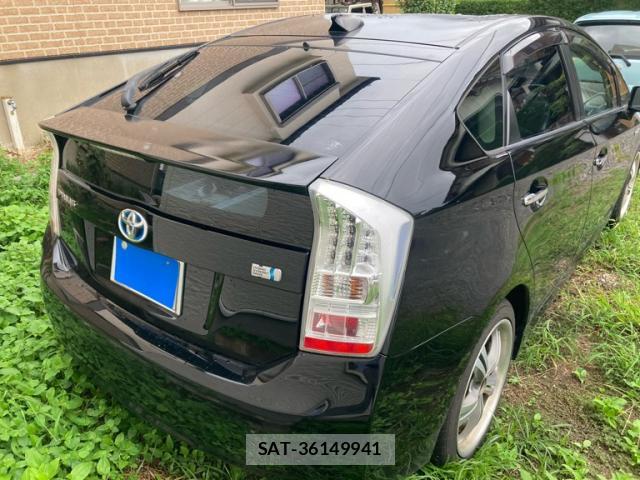 Toyota PRIUS 2010-09 8876407-12