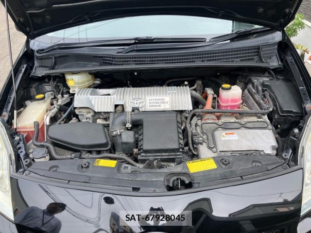 Toyota PRIUS 2010-03 8876430-16