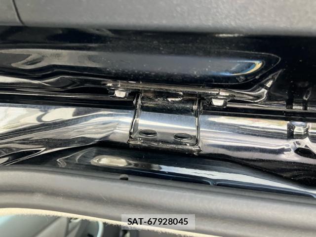 Toyota PRIUS 2010-03 8876430-6