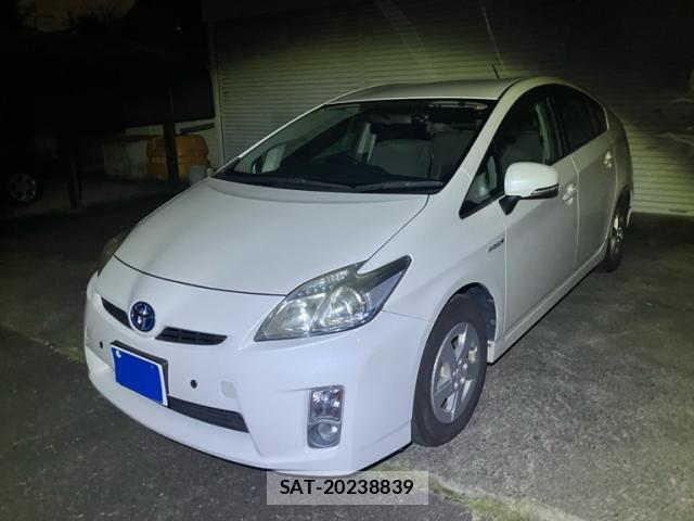 Toyota PRIUS 2010-02 8876541-0