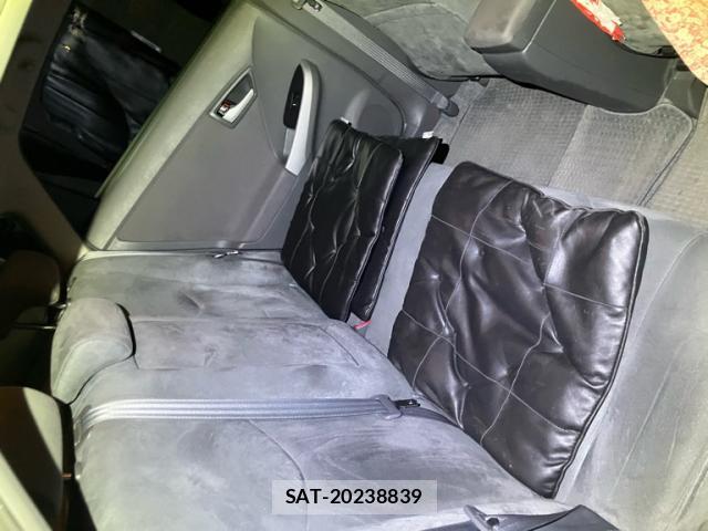Toyota PRIUS 2010-02 8876541-7