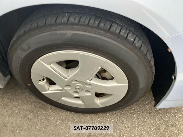 Toyota PRIUS 2010-02 8876693-1