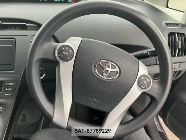 Toyota PRIUS 2010-02 8876693-5